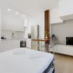 Appartement Inama - Eleganza Minimal Tra Studi E Politecnico